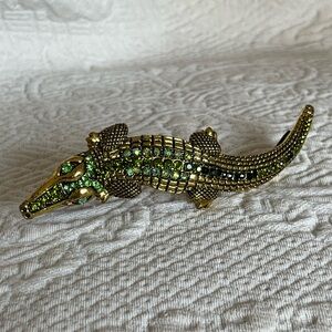 Hair jewelry ALLIGATOR large HAIR CLIP w/ crystals preppy crocodile gators fan